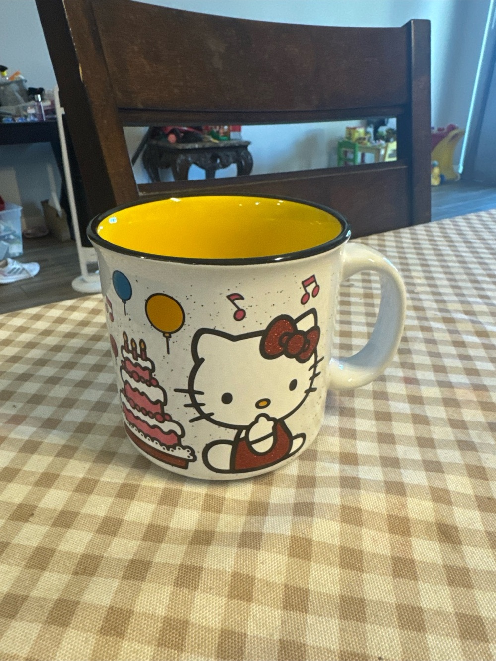 Hello Kitty Yellow Interior Ceramic Mug